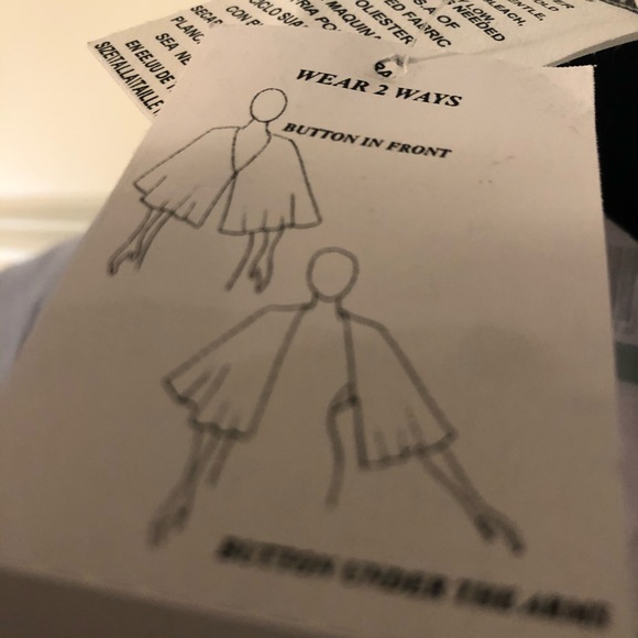 Multiple style Gray shrug - Picture 3 of 4